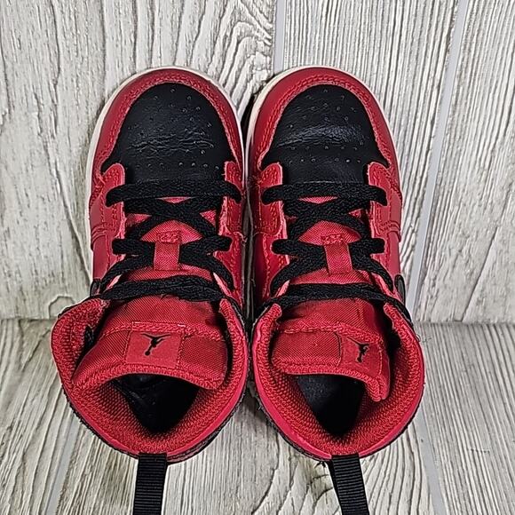 Nike Air Jordan 1 Mid Reverse Bred Sneakers Red/Black Toddler Size 8C - Picture 6 of 11